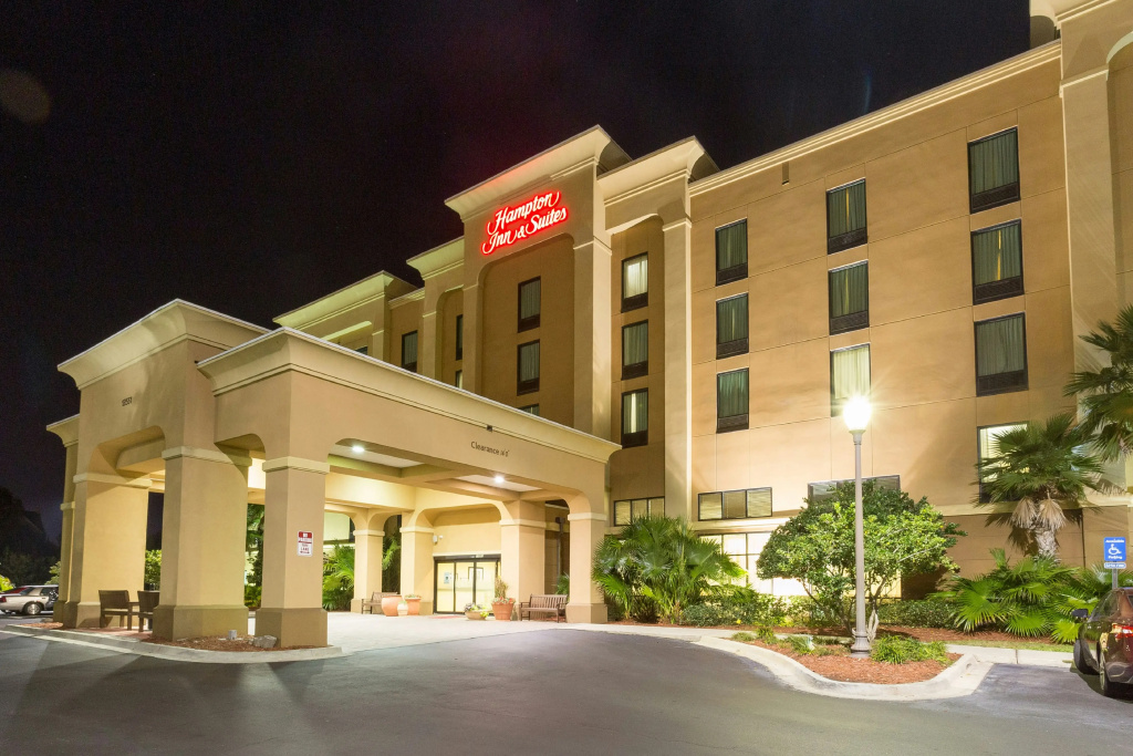 photo 1 of Hampton Inn Suites Jacksonville Airport