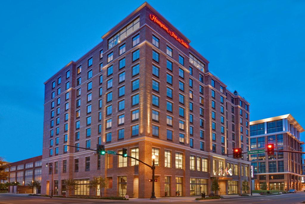 photo 1 of Hampton Inn & Suites Nashville Downtown Capitol View