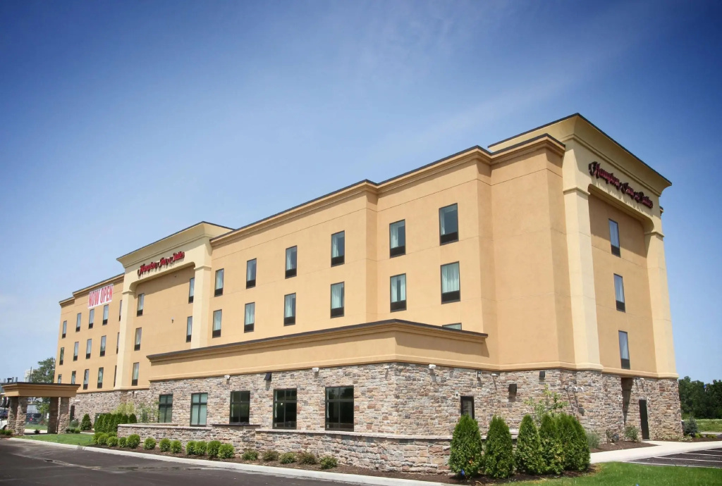 photo 1 of Hampton Inn and Suites Sandusky Milan