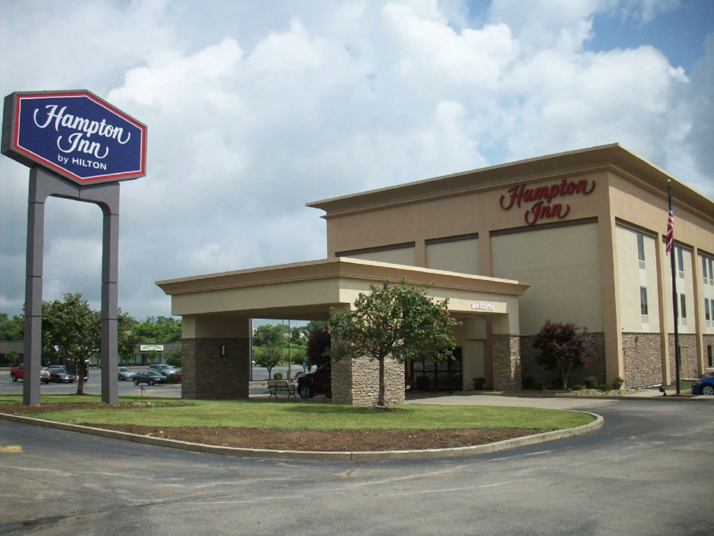 photo 1 of Hampton Inn Uniontown