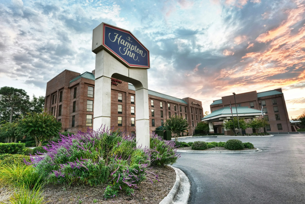 photo 1 of Hampton Inn Wilmington-Medical Park