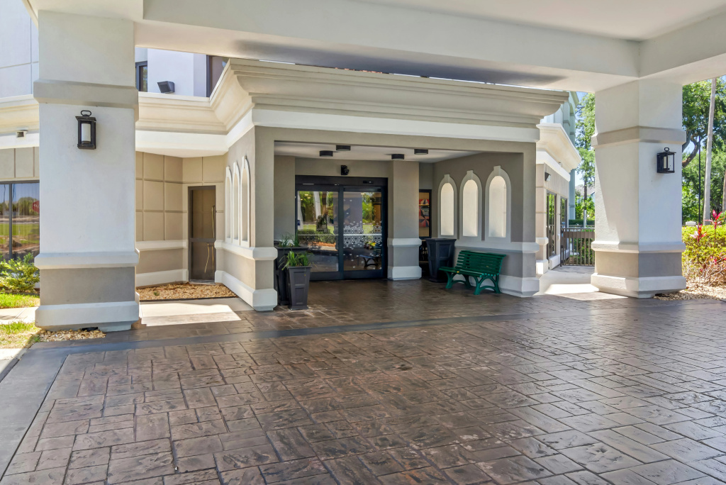 photo 1 of Hampton Inn Jacksonville/Ponte Vedra Beach-Mayo Clinic Area