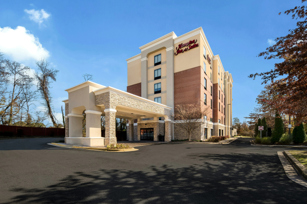 photo 1 of Hampton Inn & Suites Camp Springs/Andrews AFB
