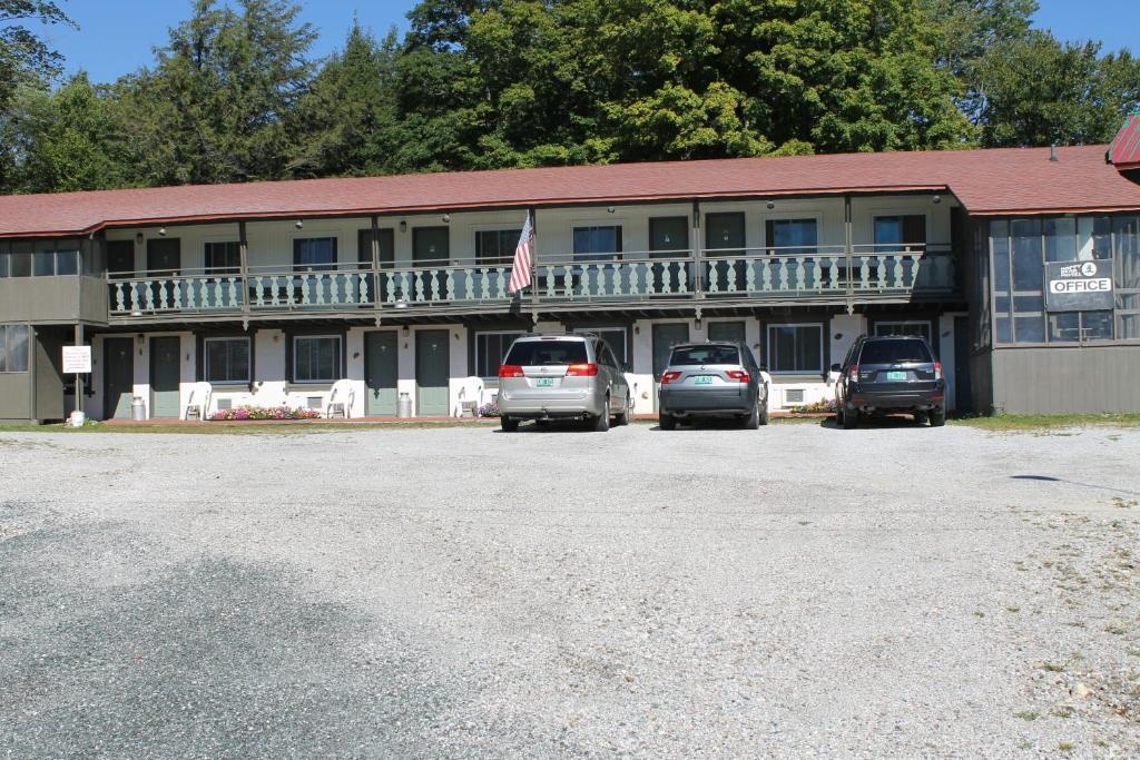 photo 1 of Happy Bear Motel