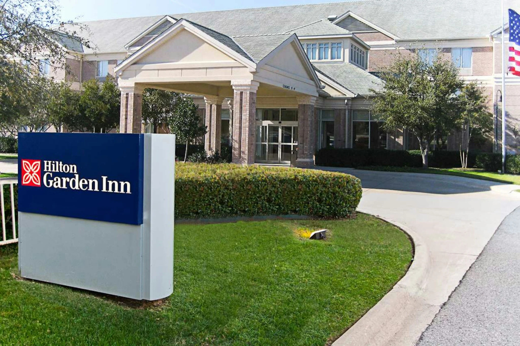 photo 1 of Hilton Garden Inn Dallas/Addison