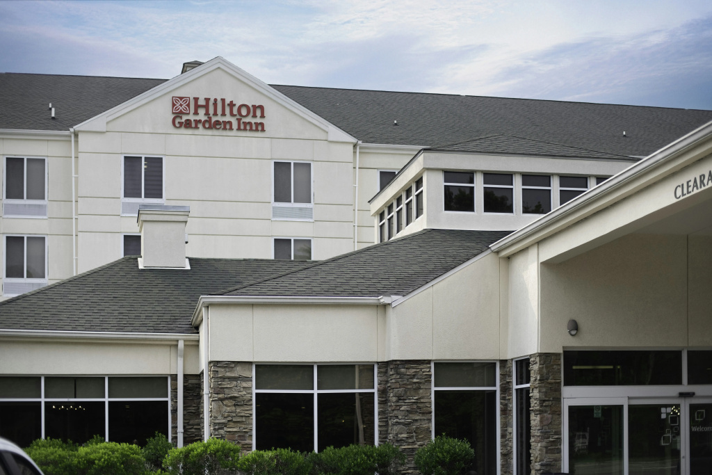 photo 1 of Hilton Garden Inn Fayetteville Fort Bragg