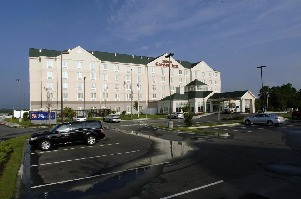 photo 1 of Hilton Garden Inn Gulfport Airport
