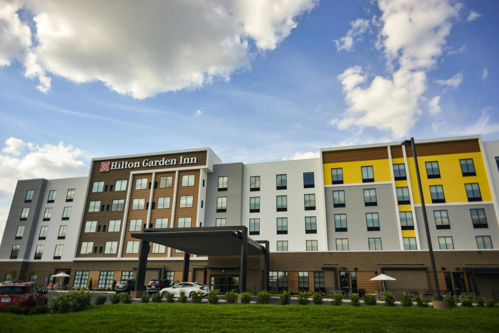 photo 1 of Hilton Garden Inn Louisville Mall of St. Matthews