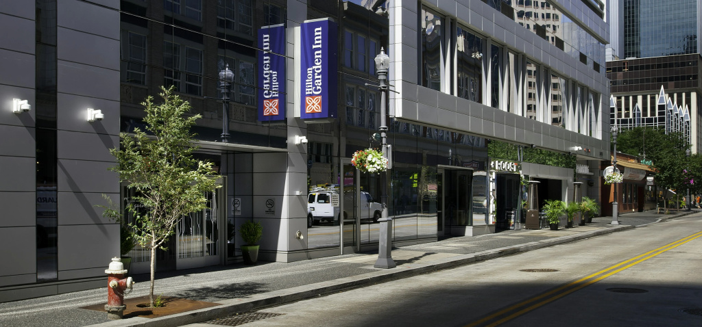 photo 1 of Hilton Garden Inn Pittsburgh Downtown