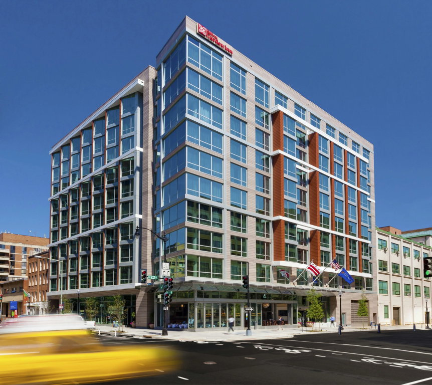 photo 1 of Hilton Garden Inn Washington DC/Georgetown Area