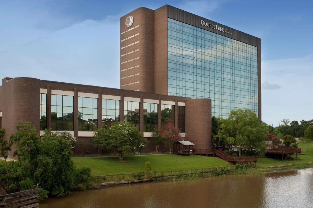 photo 1 of DoubleTree by Hilton Hotel Lafayette