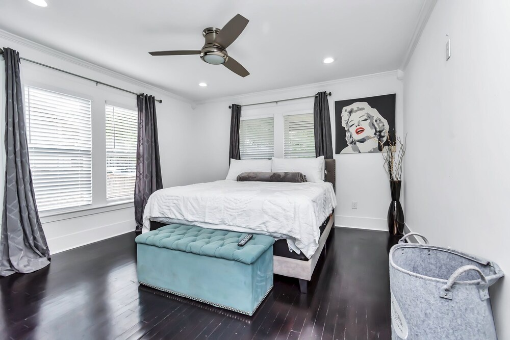 photo 1 of Historical Cozy Home in the Houston Heights Near Downtown, Midtown Galleria