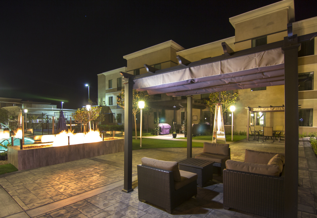 photo 1 of Holiday Inn Carlsbad