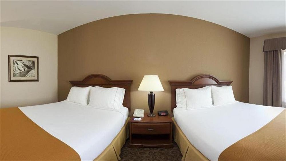 photo 1 of Holiday Inn Express & Suites Brevard