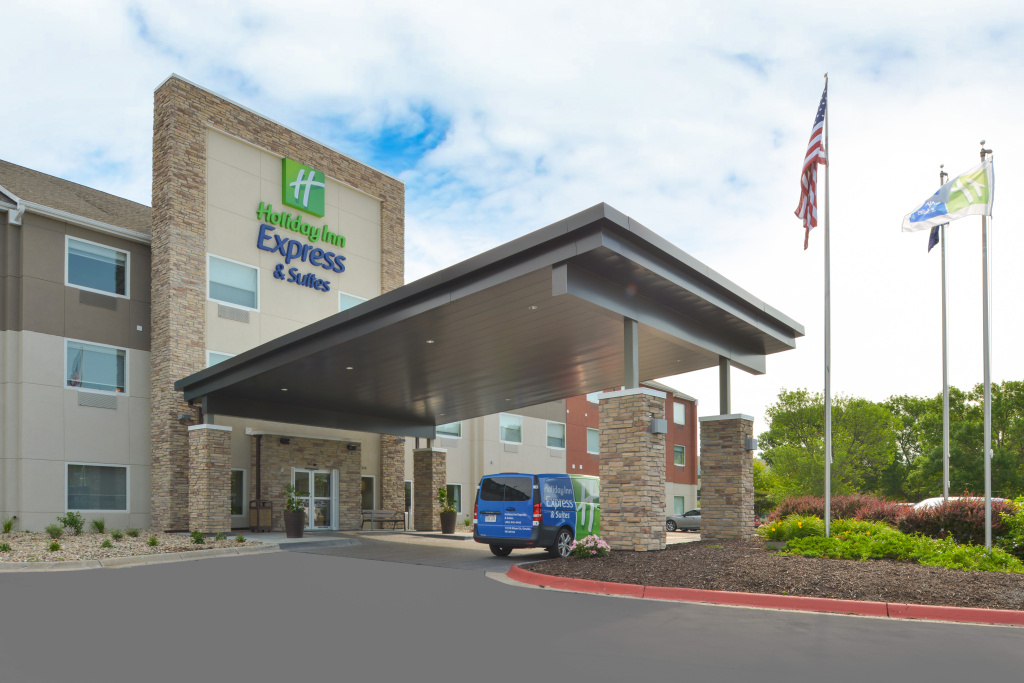 photo 1 of Holiday Inn Express Suites Omaha 120Th And Maple