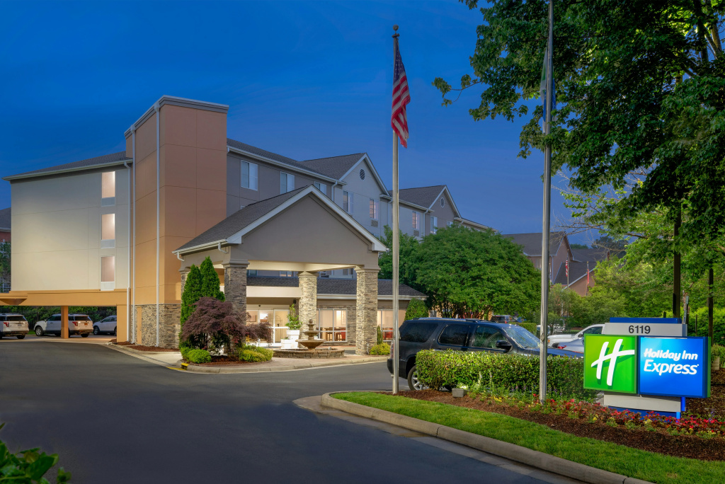 photo 1 of Holiday Inn Express Chapel Hill by IHG