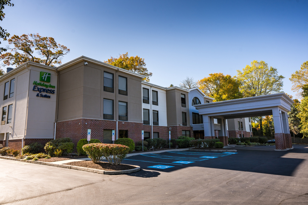 photo 1 of Holiday Inn Express Hotel & Suites West Chester by IHG