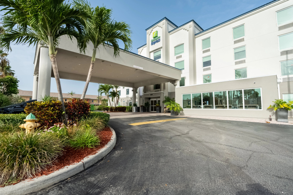 photo 1 of Holiday Inn Express Hotels & Suites Cocoa Beach, an IHG Hotel