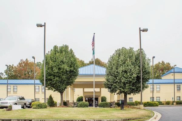 photo 1 of Holiday Inn Express-Raleigh
