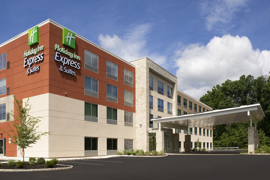 photo 1 of Holiday Inn Express & Suites North Brunswick