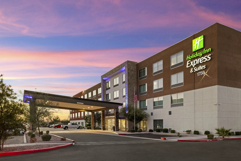 photo 1 of Holiday Inn Express & Suites Phoenix West Tolleson by IHG