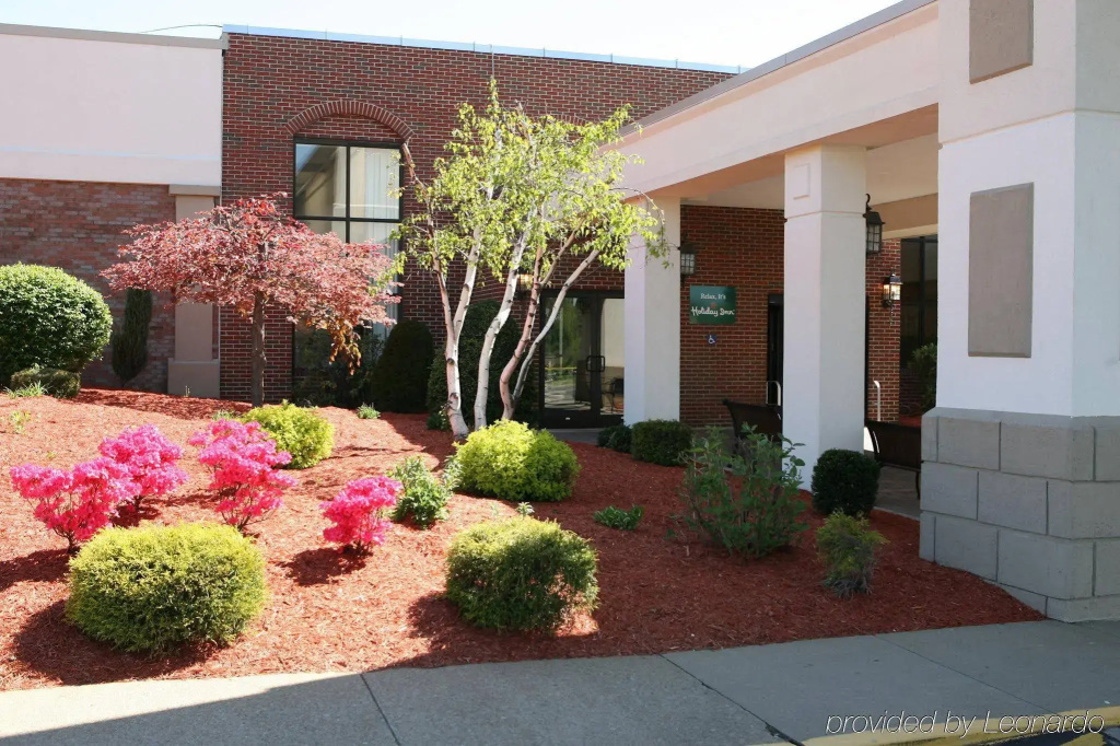 photo 1 of Ramada by Wyndham Uniontown