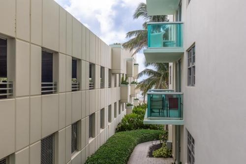 photo 1 of Hollywood Beach at Tides 2nd fl