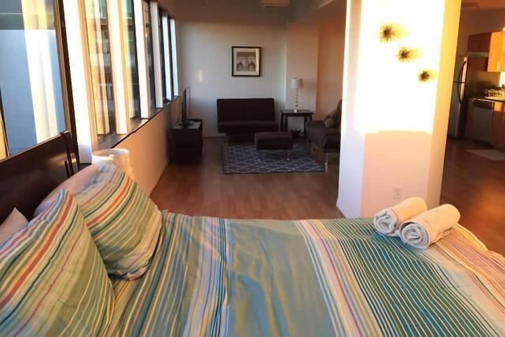 photo 1 of Hollywood Studio 0 Bedroom Studio By Senstay