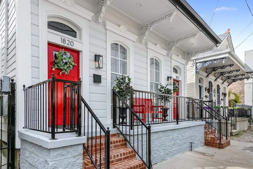 photo 1 of Hosteeva 3BR Steps to St. Charles Ave