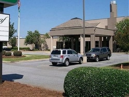 photo 1 of Holiday Inn-Albany Mall