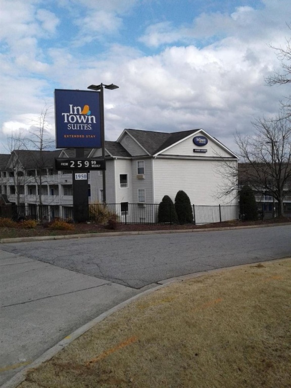 photo 1 of InTown Suites Extended Stay Atlanta GA Willow Trail