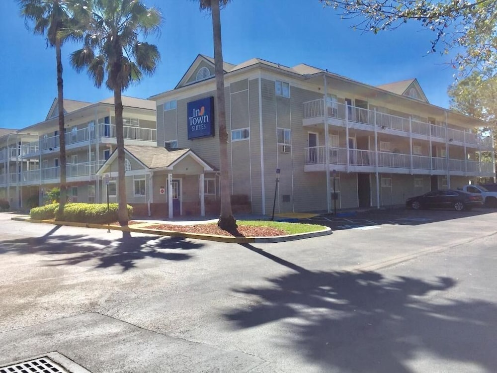 photo 1 of InTown Suites Extended Stay Jacksonville FL - St. Johns Bluff Rd