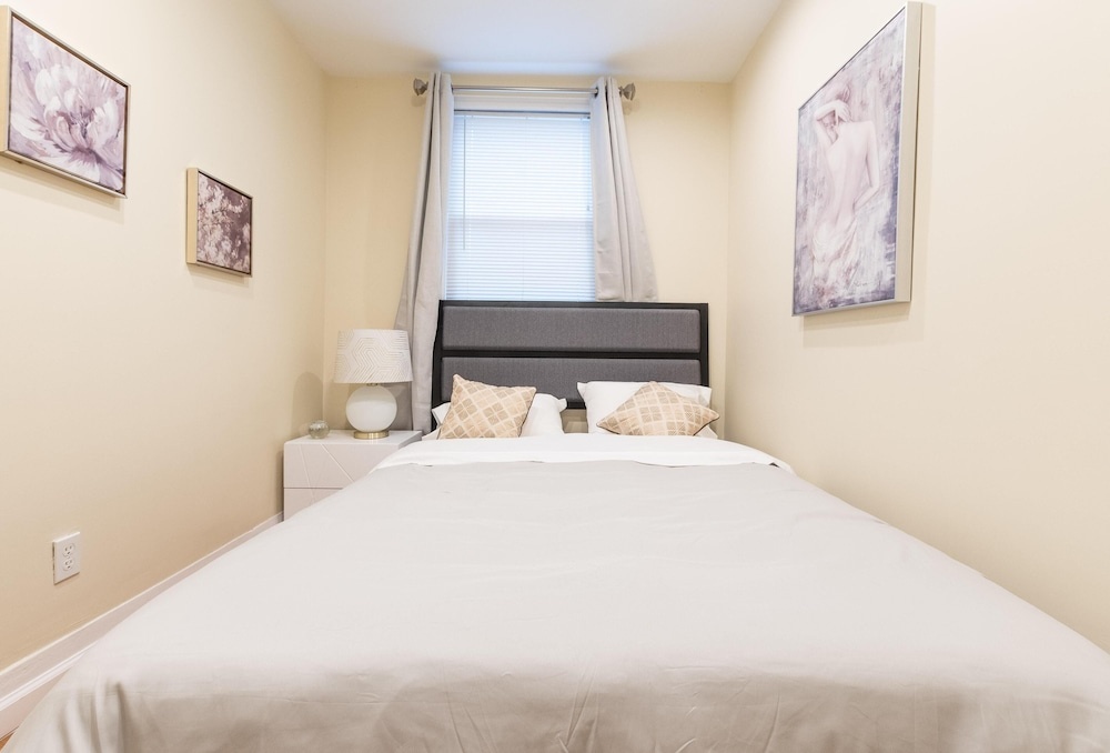 photo 1 of Jersey, Hoboken 37 Vroom Street 3 Bedroom Apts