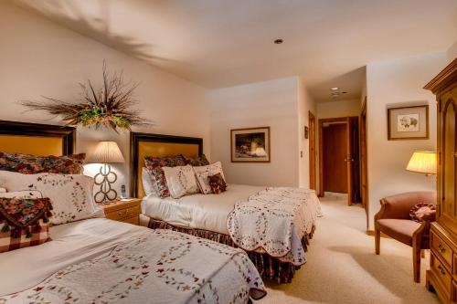 photo 1 of Kiva 227