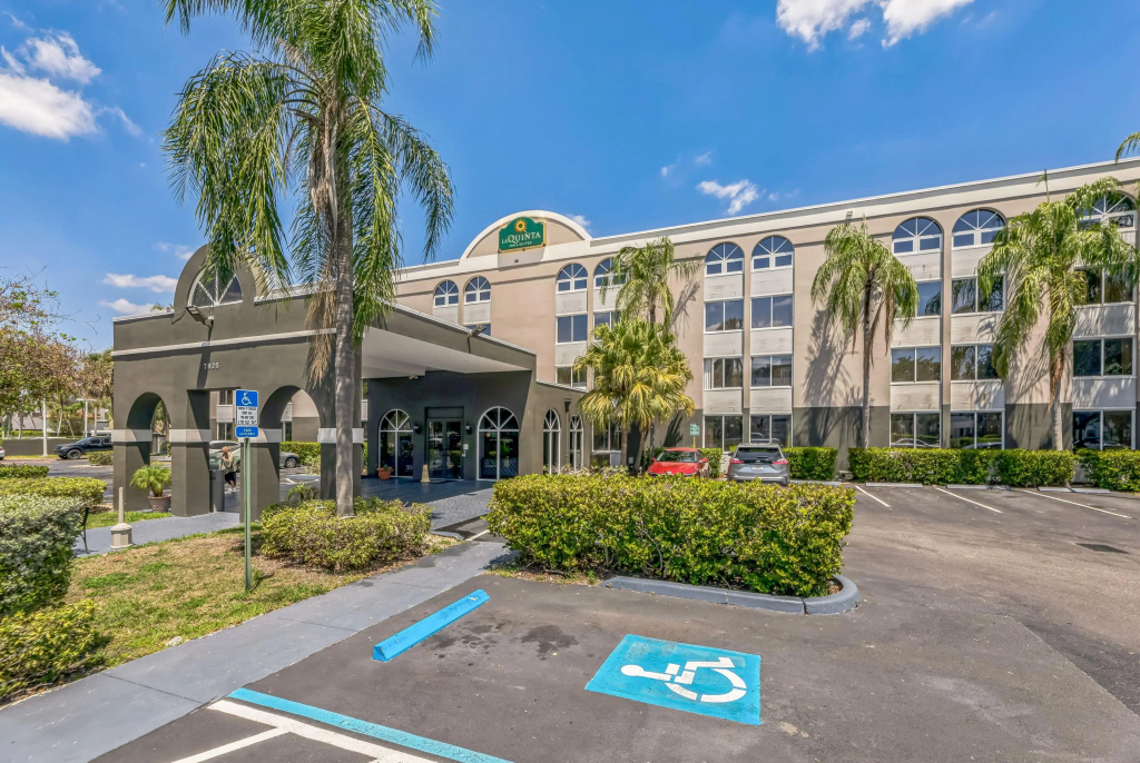 photo 1 of La Quinta Inn & Suites by Wyndham Miami Lakes