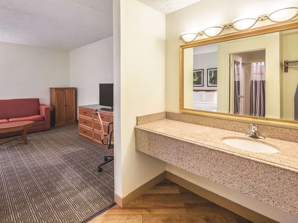 photo 1 of La Quinta Inn Jacksonville Mandarin San Jose