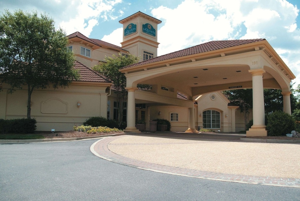 photo 1 of La Quinta Inn & Suites Raleigh Cary
