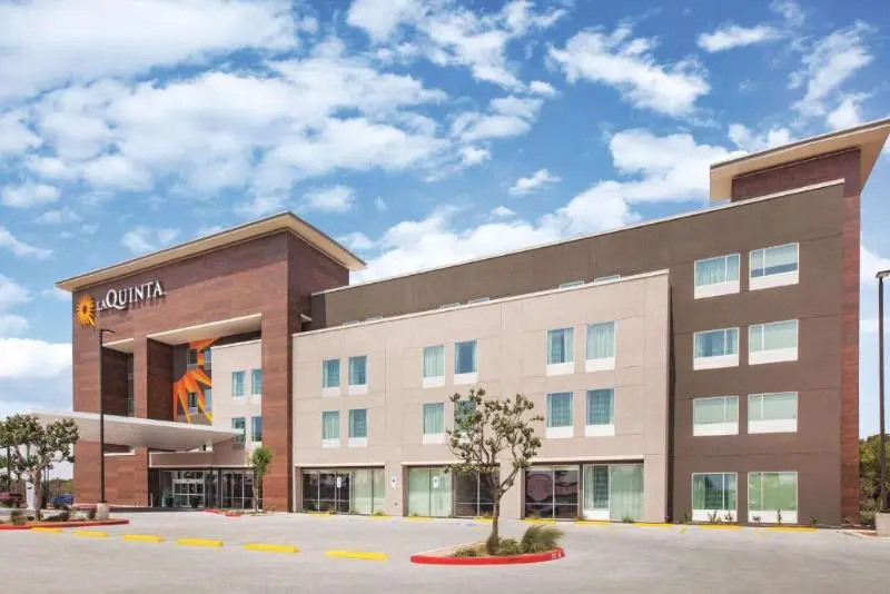 photo 1 of La Quinta Inn & Suites South Bend near Notre Dame