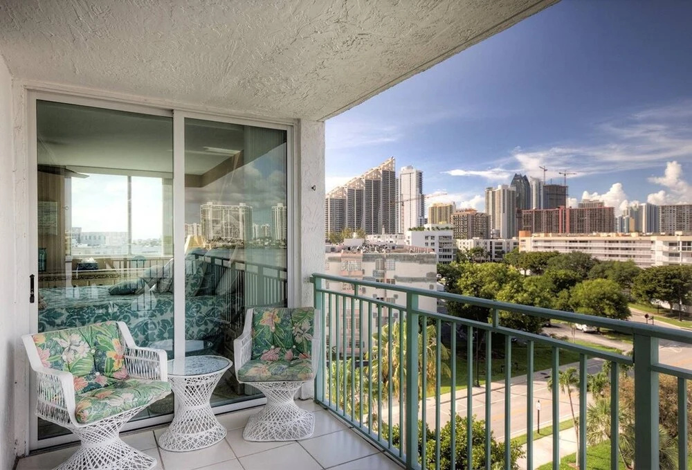 photo 1 of Le Montcalm 601 - Condo 4 People, Sunny Isles