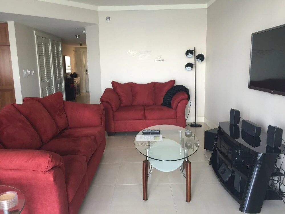 photo 1 of Les Pelicans 510, Condo 4 Pers., Sunny Isles
