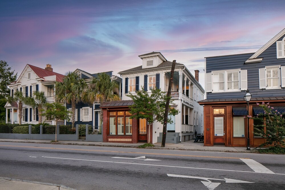 photo 1 of Loblolly by AvantStay 10mins from French Quarter in the Iconic City of Charleston
