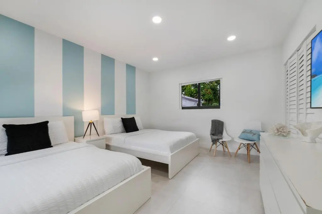 photo 1 of Lux House w/Heated Pool,Jacuzzi ,Basketball Court