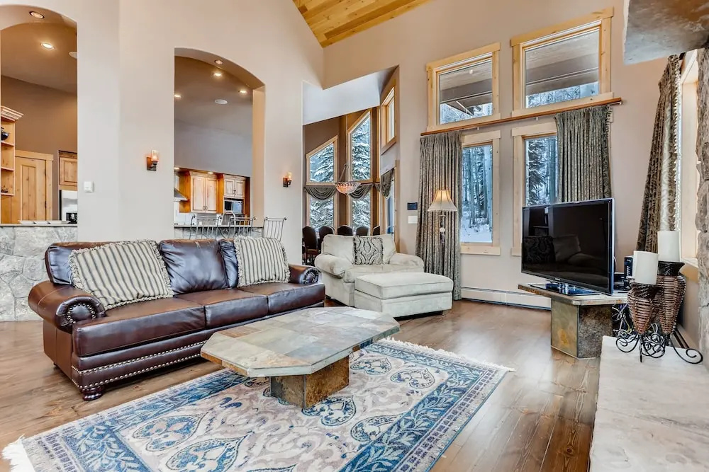 photo 1 of Luxurious All-suite Ski W/ Hot Tub 5 Bedroom Duplex