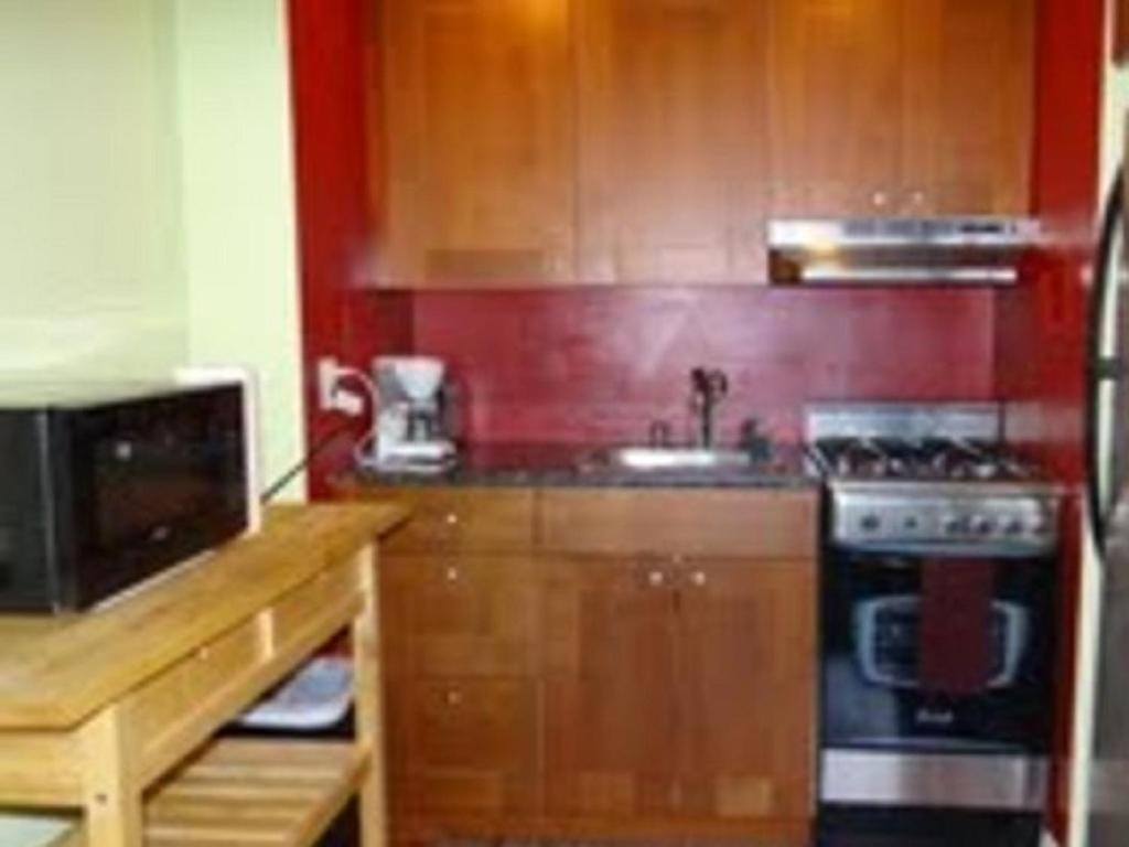 photo 1 of Luxury Studio by Rittenhouse Square