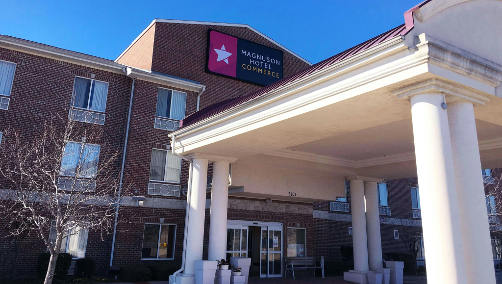 photo 1 of Magnuson Hotel Commerce