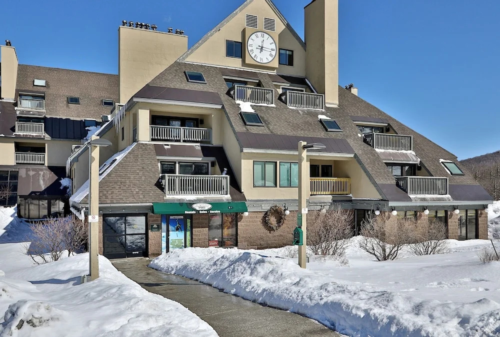 photo 1 of Mg 2B02 Mt Green Renovated 2Br Condo Close To Slopes