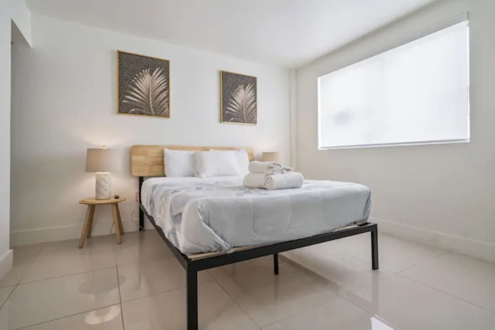 photo 1 of Miami Suite 203
