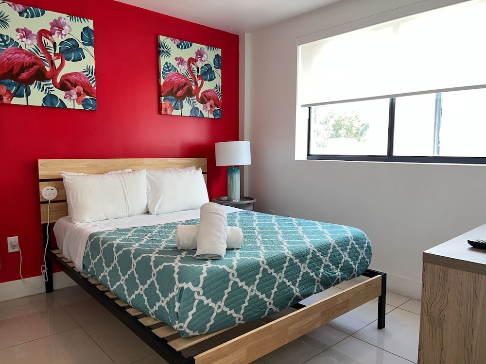 photo 1 of Miami Suite 305