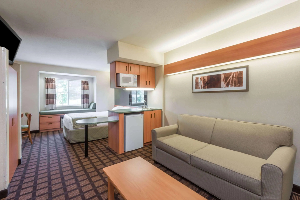 photo 1 of MICROTEL INN & SUITES BY WYNDHAM UNCASVILLE