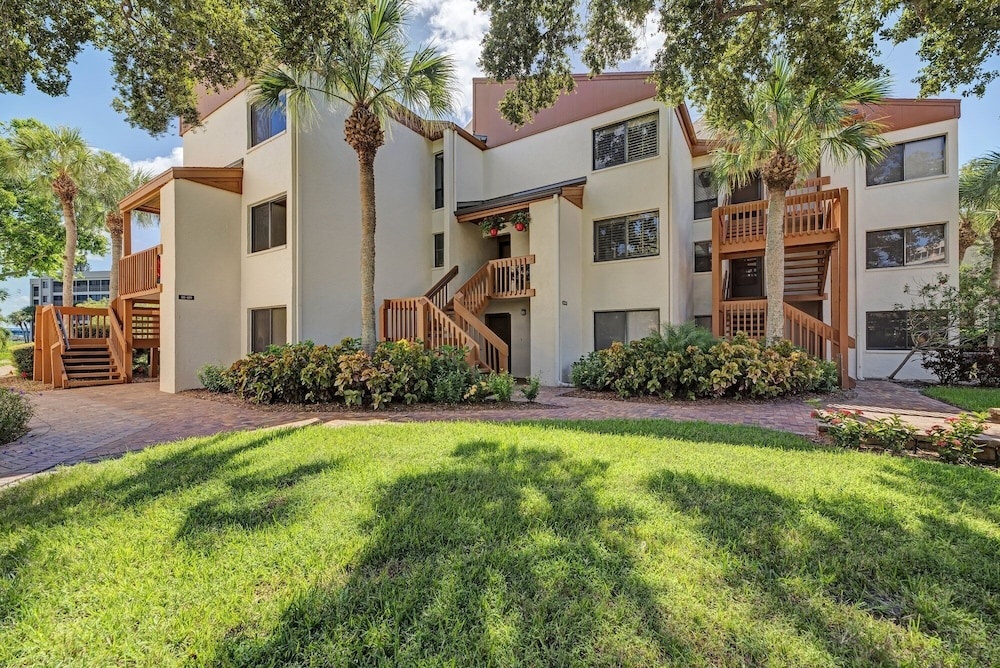photo 1 of Midnight Cove Ii 333f - Bayside Beauty! 2 Bedroom Condo
